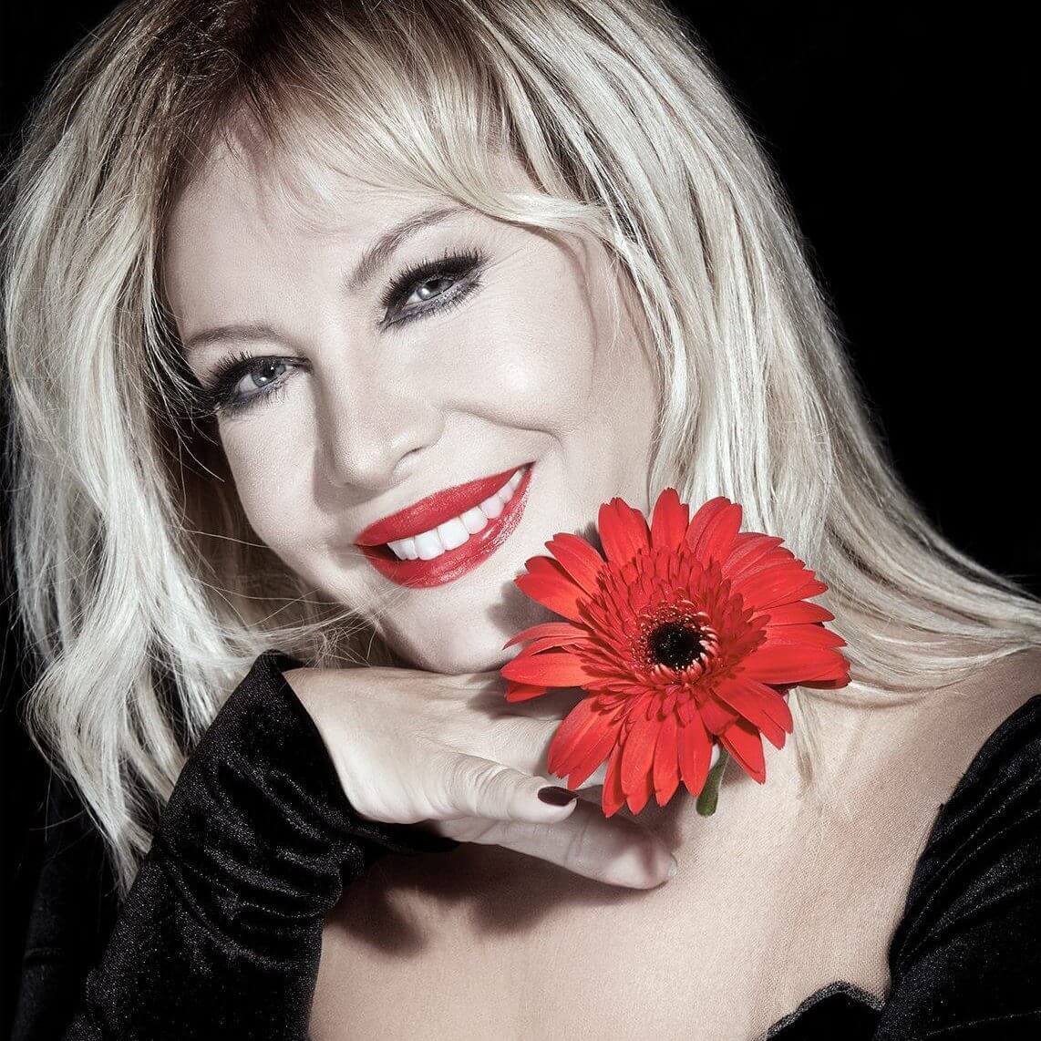 Emel Sayın fotoğraf
