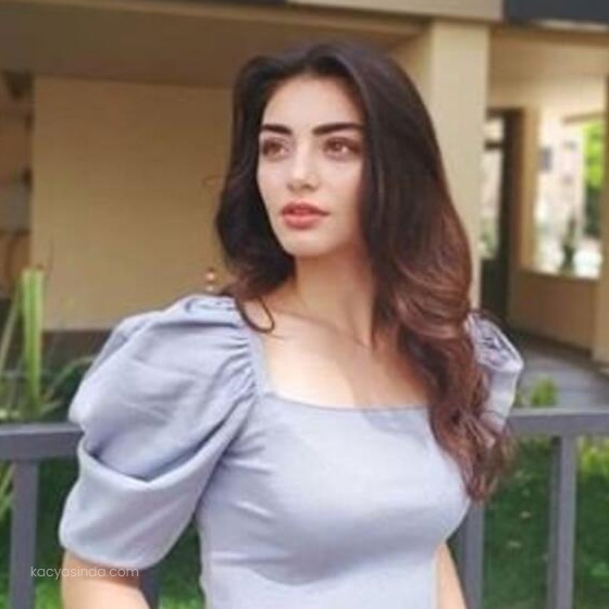 Özge Törer fotoğraf