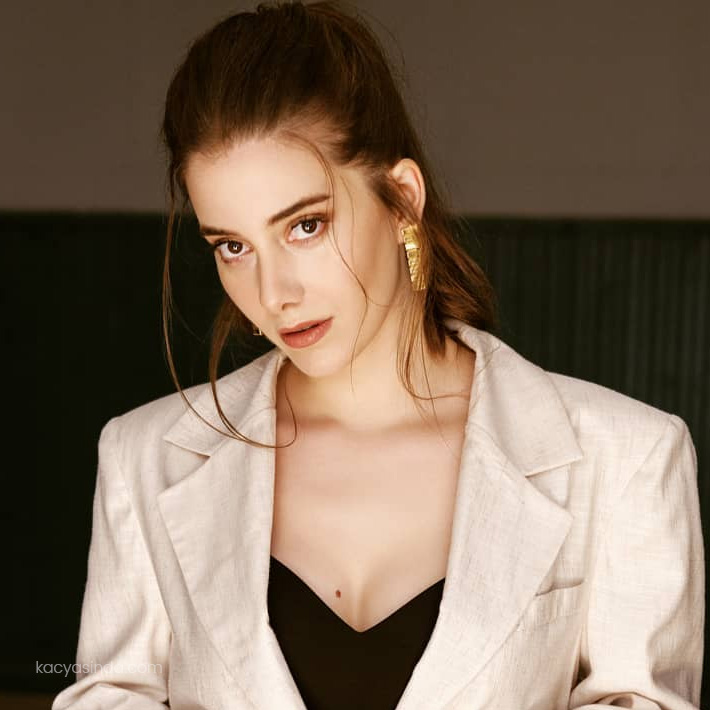 Beril Pozam