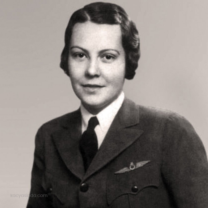 Sabiha Gökçen