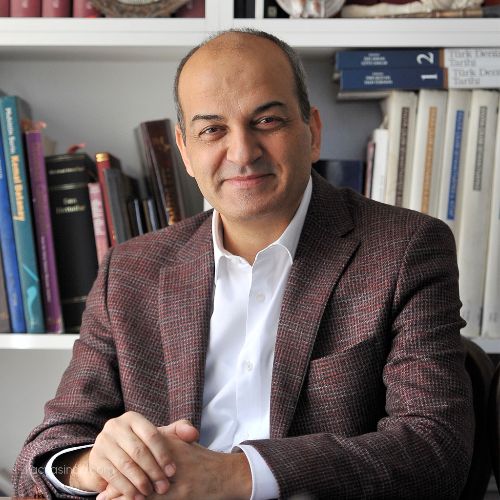 Savaş Şafak Barkçin