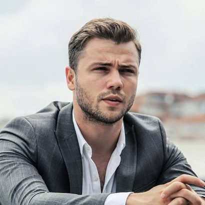 Tolga Sarıtaş