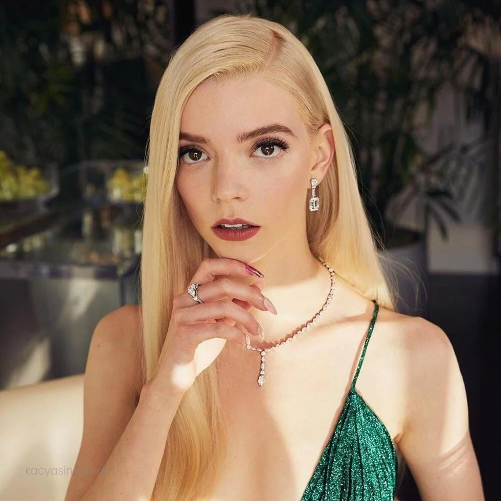 Anya Taylor