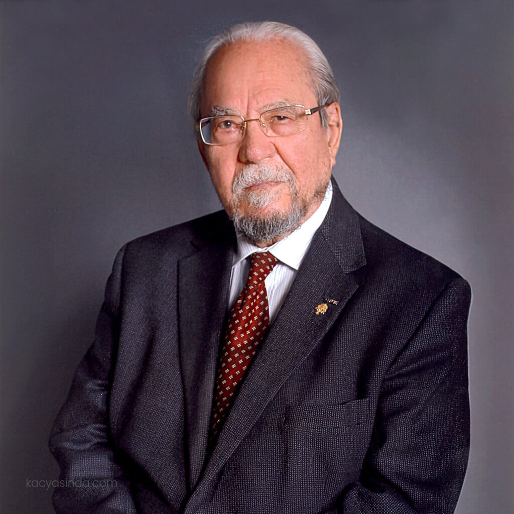 Halil İnalcık