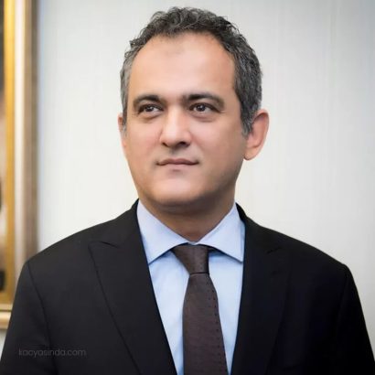 Mahmut Özer