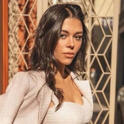 Ela Yörüklü